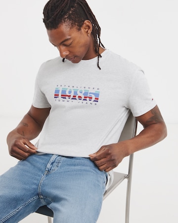Tommy Jeans Short Sleeve 1985 Graphic T-Shirt - Grey Heather
