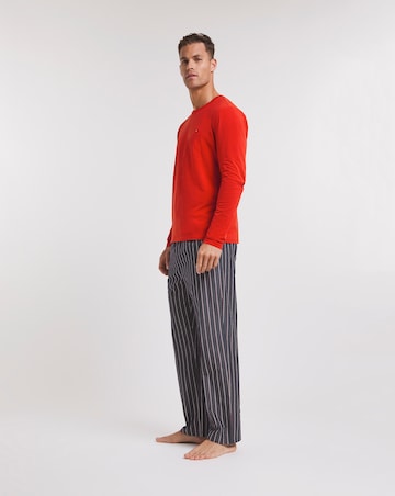 Tommy Hilfiger Multi T-Shirt & Woven Pant Pyjama Set