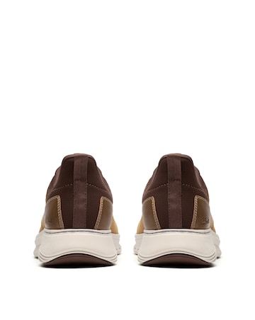 Clarks Motion Trek Trainers