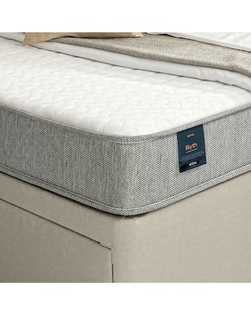 Airsrpung Blyth Hybrid Rolled Mattress - Medium