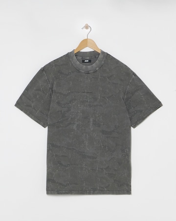 Relaxed Fit Camo Graphic T-Shirt