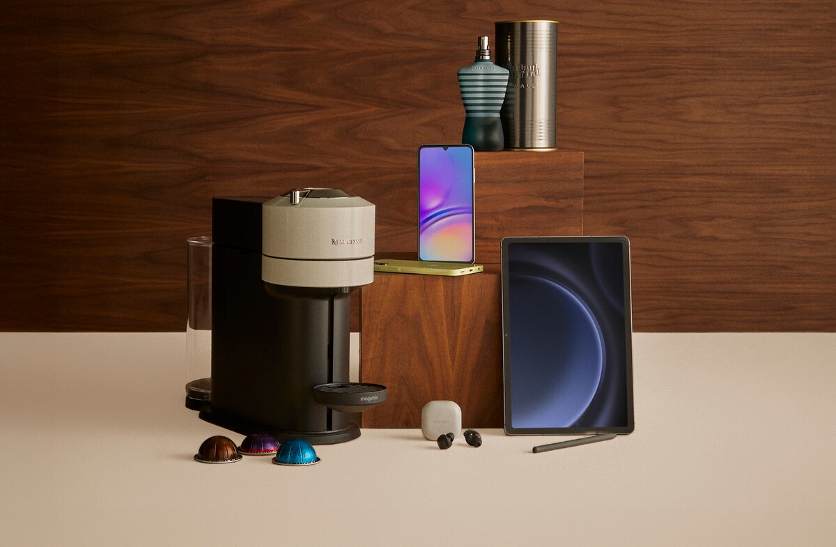 Christmas Gifting including Jean Paul Gaultier Fragrance, airpods, iPhone &iPad