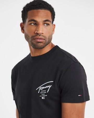 Tommy Jeans Short Sleeve Signature Back Print T-Shirt - Black
