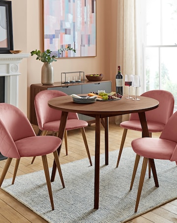 Gray & Osbourn No. 157 Oslo Round Dining Table