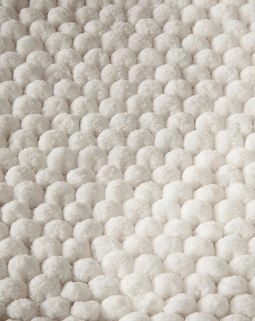 Bianca Aspen Bobble Bathroom Runners