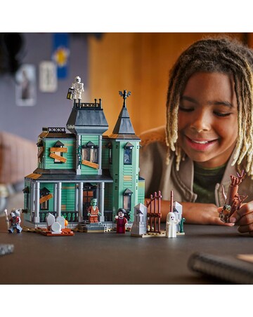 LEGO Creator Haunted Mansion