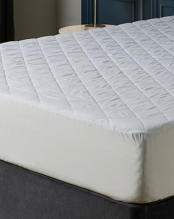 Downland Superbounce Mattress Protector