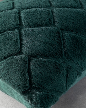 Catherine Lansfield Cosy Diamond Cushion