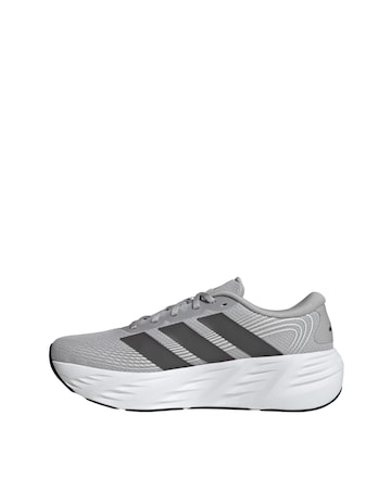 adidas Galaxy 8 Trainers