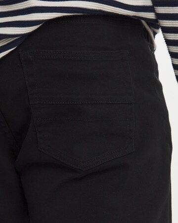 Straight Fit Stretch Gabardine Jean Black