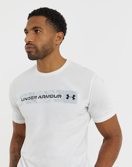 Under Armour Camo Chest Stripe T-Shirt