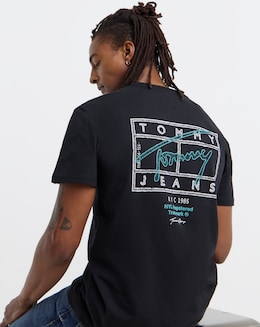 Tommy Jeans Short Sleeve Signature Spray Back Print T-Shirt - Black