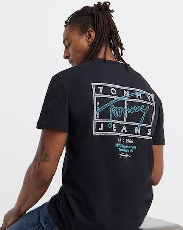 Tommy Jeans Short Sleeve Signature Spray Back Print T-Shirt - Black
