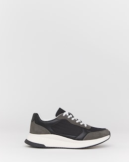 Folio Runner Trainers Standard Fit