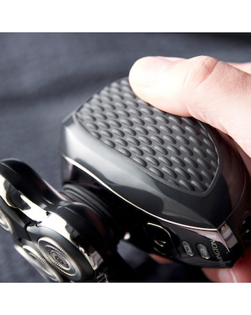 Remington XR1500 Head Shaver