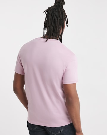 Lyle & Scott Classic Short Sleeve T-Shirt - Light Pink