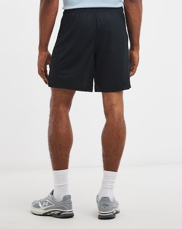 Under Armour Zone 7 Inch Shorts