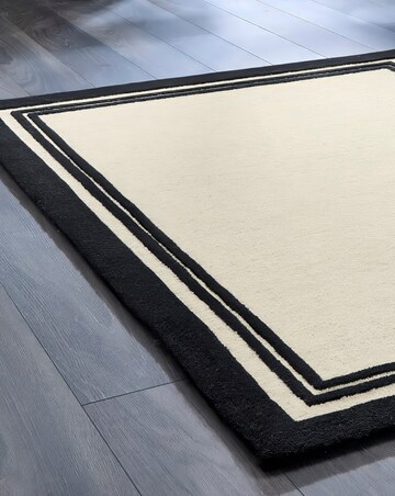 Piper Border Woollen Rug