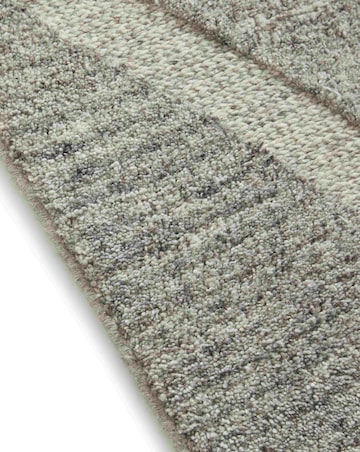 Stellar Arrow Wool Rug