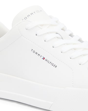 Tommy Hilfiger Court Leather Trainer - Ecru/Beige