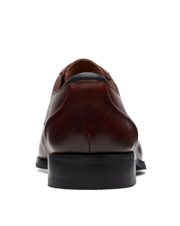 Clarks Craft Arlo Lace