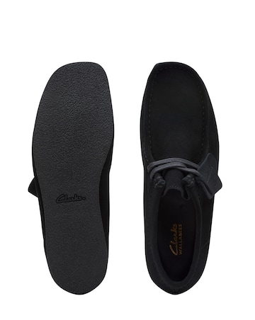 Clarks Wallabee EVO Shoe - Black Suede