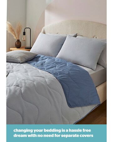 Silentnight Summer Breeze Reversible Coverless 2.5 Tog Duvet