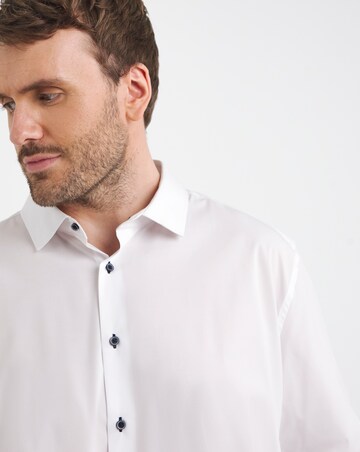 Polyester Blend Stretch Travel Shirt