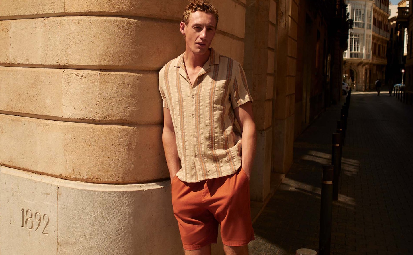 Model wears Reg Length Pointelle Revere Collar Shirt and Linen Blend Elasticated Drawcord Short