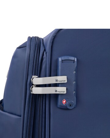 IT Luggage Lustrous Luxe Medium Suitcase