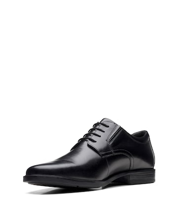 Clarks Howard Walk Shoes - Black