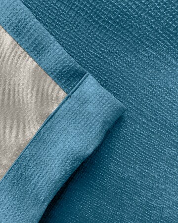 Matrix Light Filtering Textured Embossed Pencil Pleat Thermal Curtain