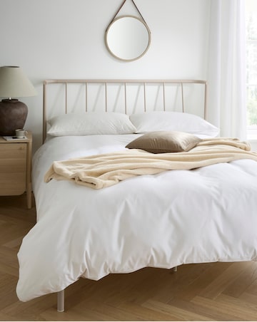 Cole Curved Metal Bed with 3 Layer Memory Foam Hybrid Mattress