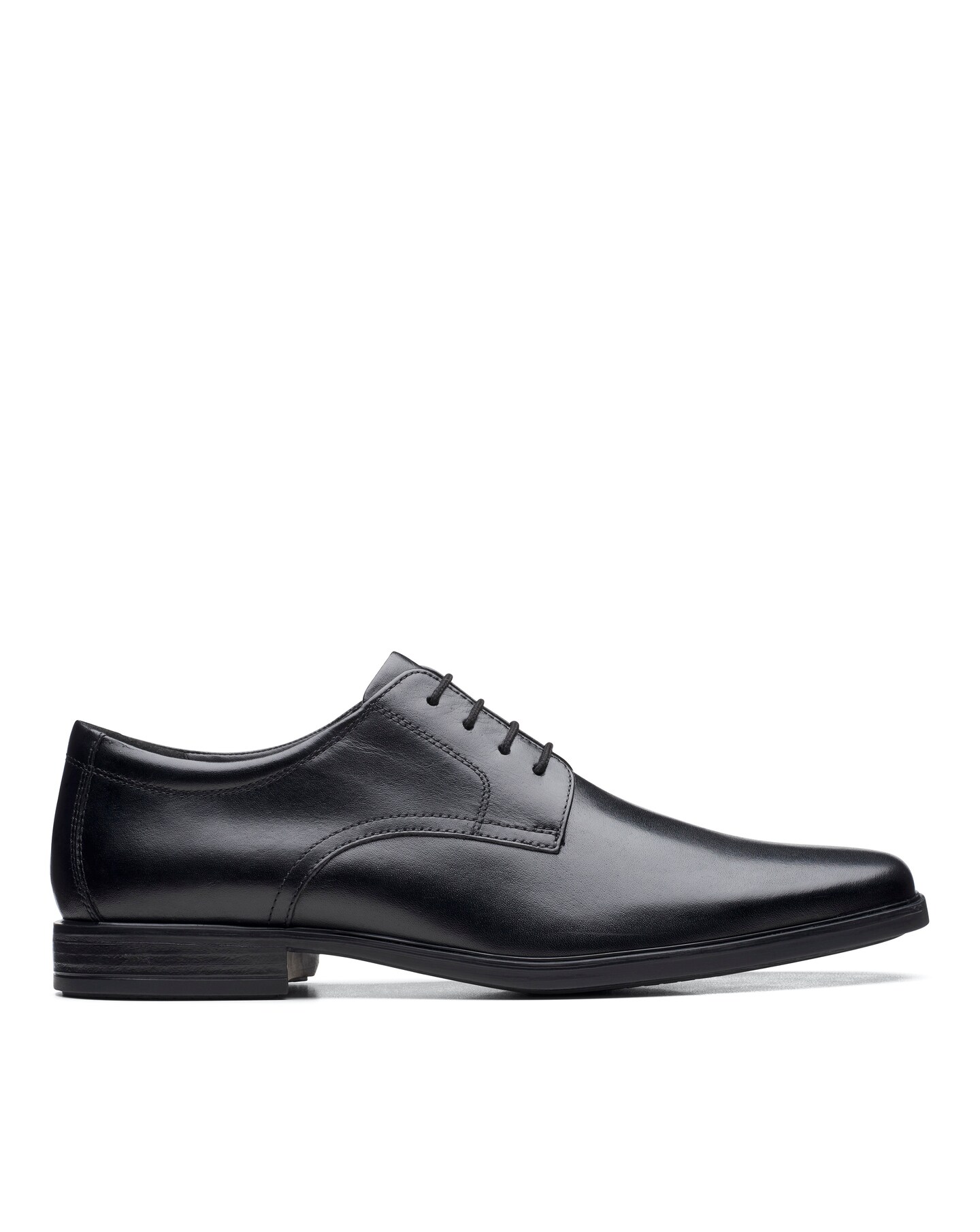 Clarks Howard Walk Shoes Wide Fit - Black