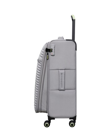 IT Luggage Circulator Medium Suitcase