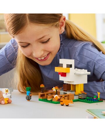 LEGO Minecraft Chicken Farm 21585