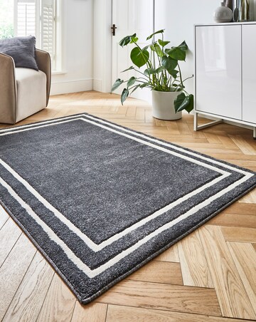 Sara Carved Border Rug