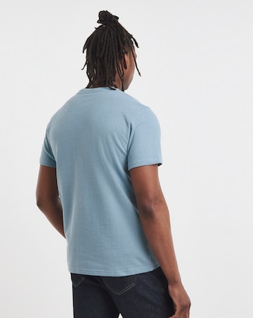 Textured Crew Neck T-Shirt-Blue
