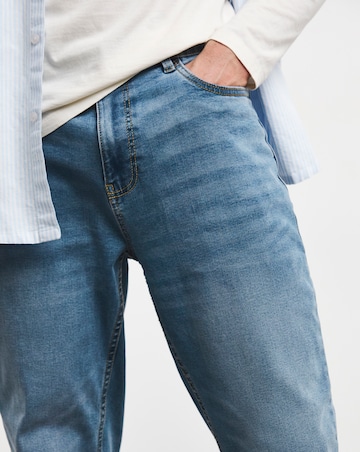 Tapered Fit Stretch Jeans Light Wash