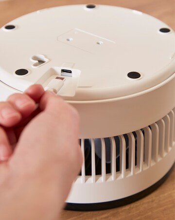 Morphy Richards Air Flex 6in Portable Oscillating USB Fan White/Grey