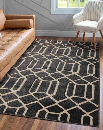 Newport Lattice Geometric Rug