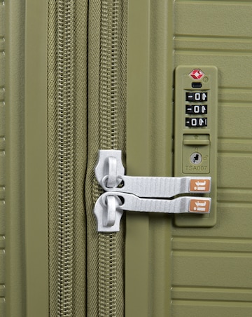 IT Luggage Continuous Medium Suitcase