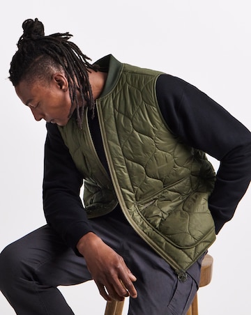 Barbour Re-Engineered Utility Liddesdale Quilted Gilet - Dark Olive