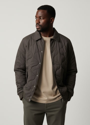 Onion Quilt Smart Bomber Jacket