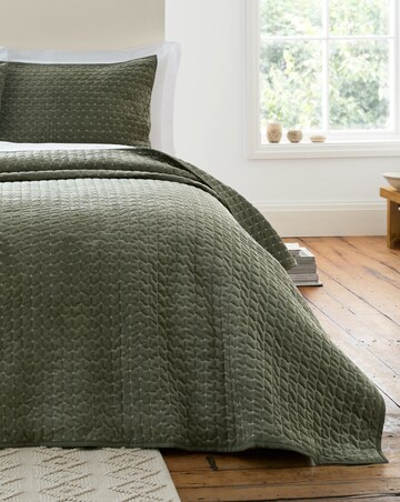 Bianca Attica Velvet Embroidered Bedspread