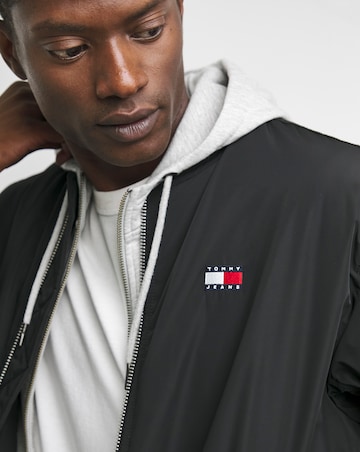 Tommy Jeans Entry Badge Bomber