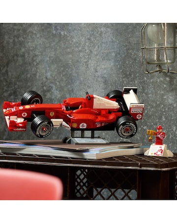 LEGO Icons Ferrari F2004 & Michael Schumacher