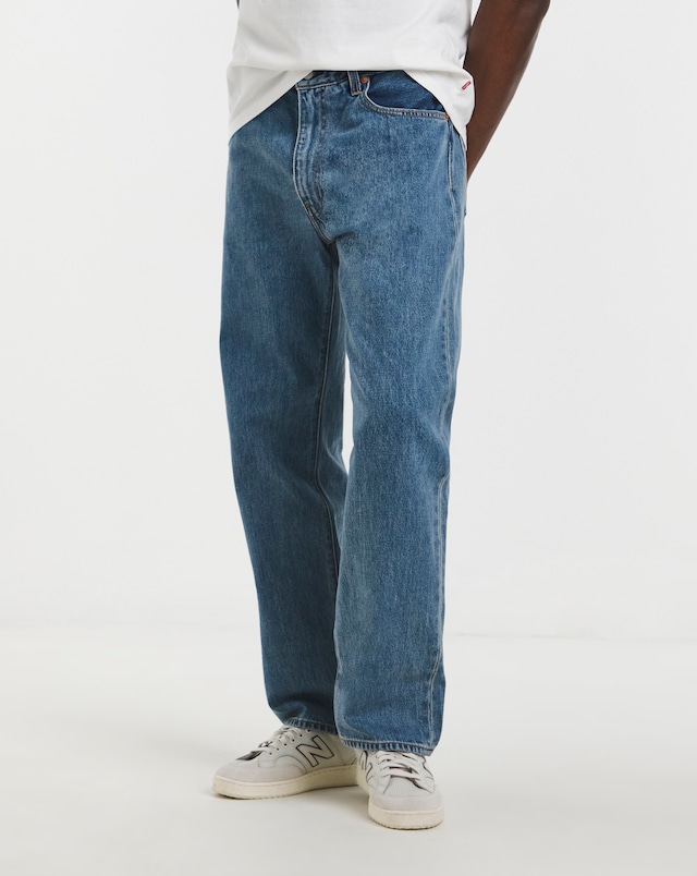 Levi's 555 Relaxed Straight Jean - Medium Indigo