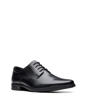 Clarks Howard Walk Shoes - Black