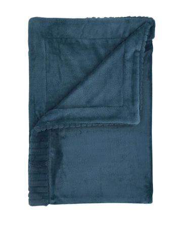 Catherine Lansfield Velvet Faux Fur Cosy Throw